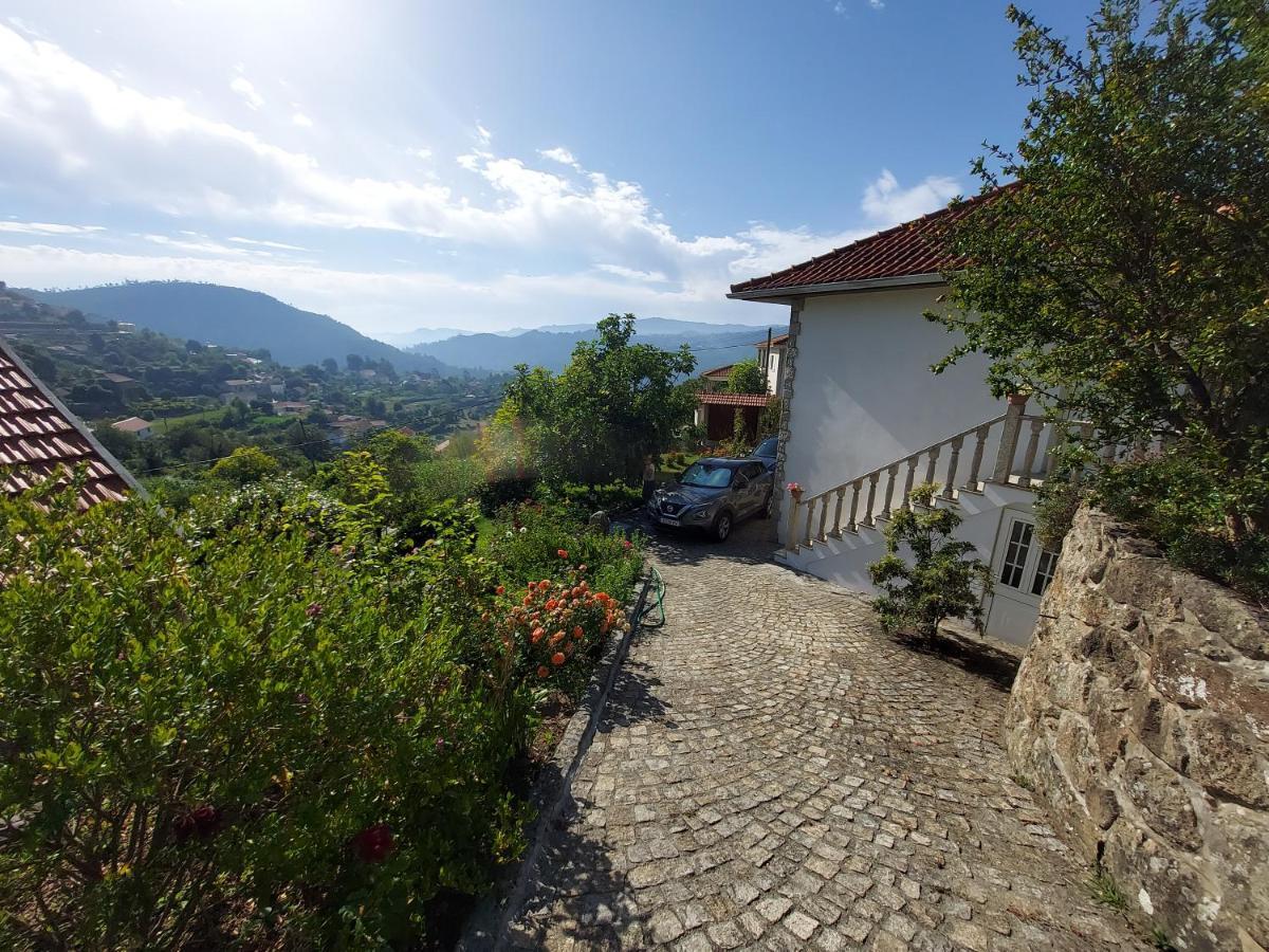 Castelo Dos Sonhos Hotell Valadares  Eksteriør bilde