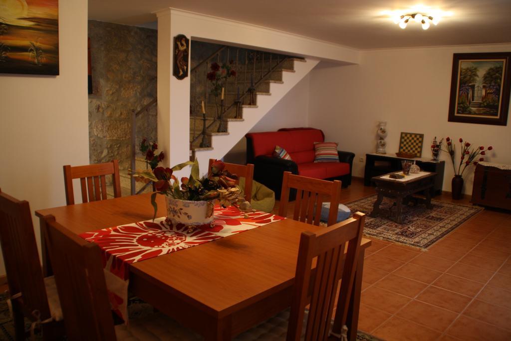 Castelo Dos Sonhos Hotell Valadares  Eksteriør bilde