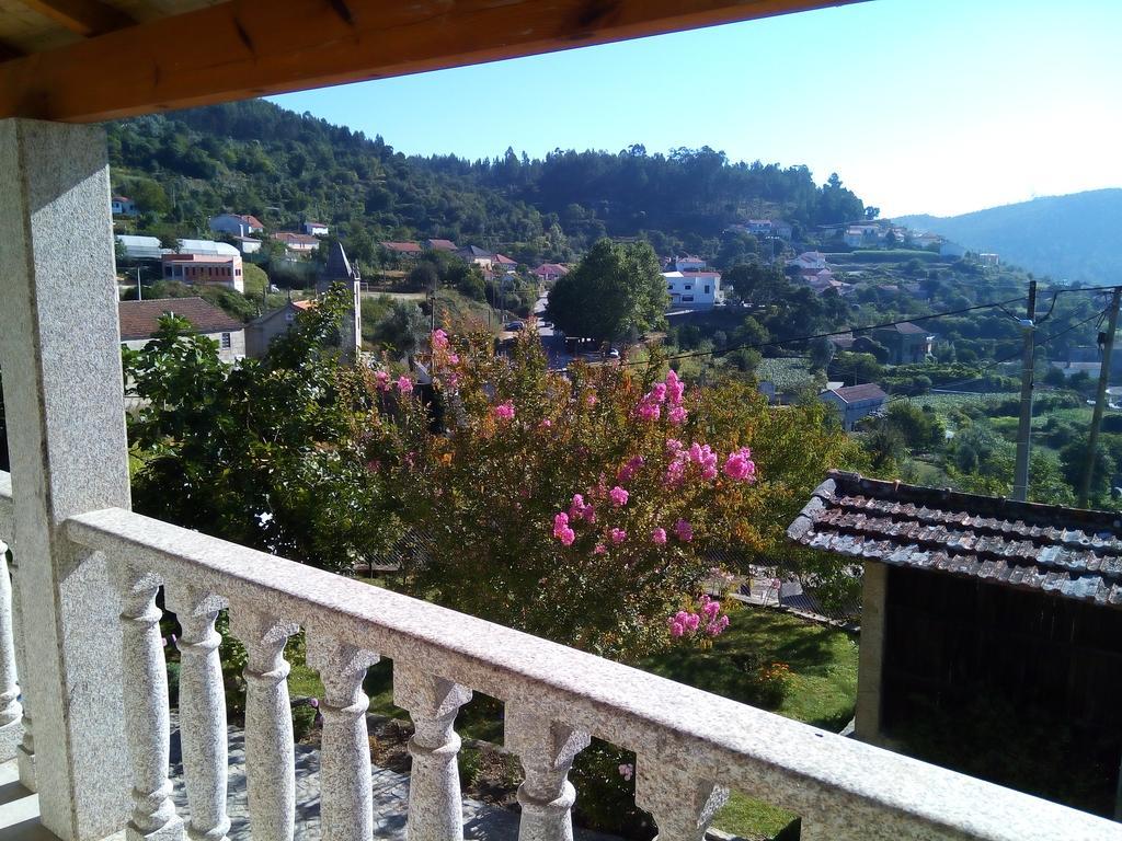 Castelo Dos Sonhos Hotell Valadares  Eksteriør bilde